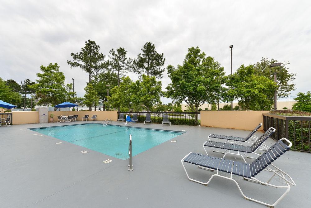 Quality Inn At The Mall - Valdosta Luaran gambar
