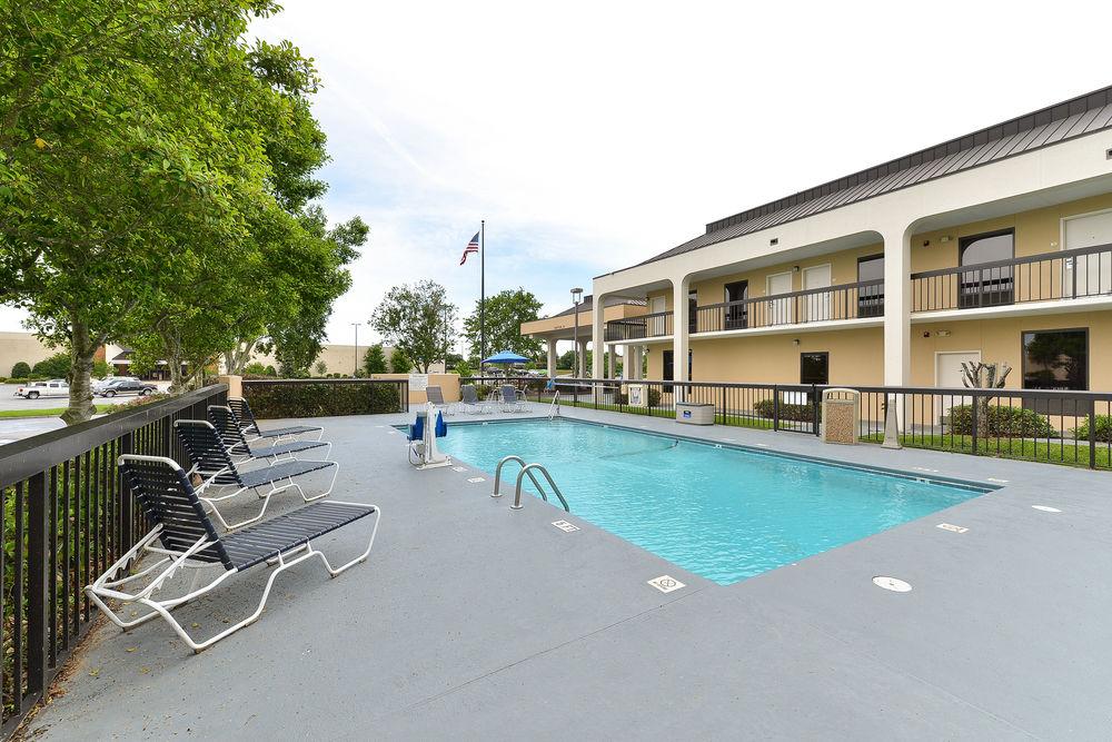 Quality Inn At The Mall - Valdosta Luaran gambar